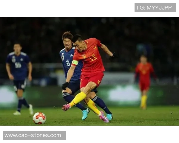 南京排球队在杯赛积分榜上以65分稳居第一名展现强劲实力